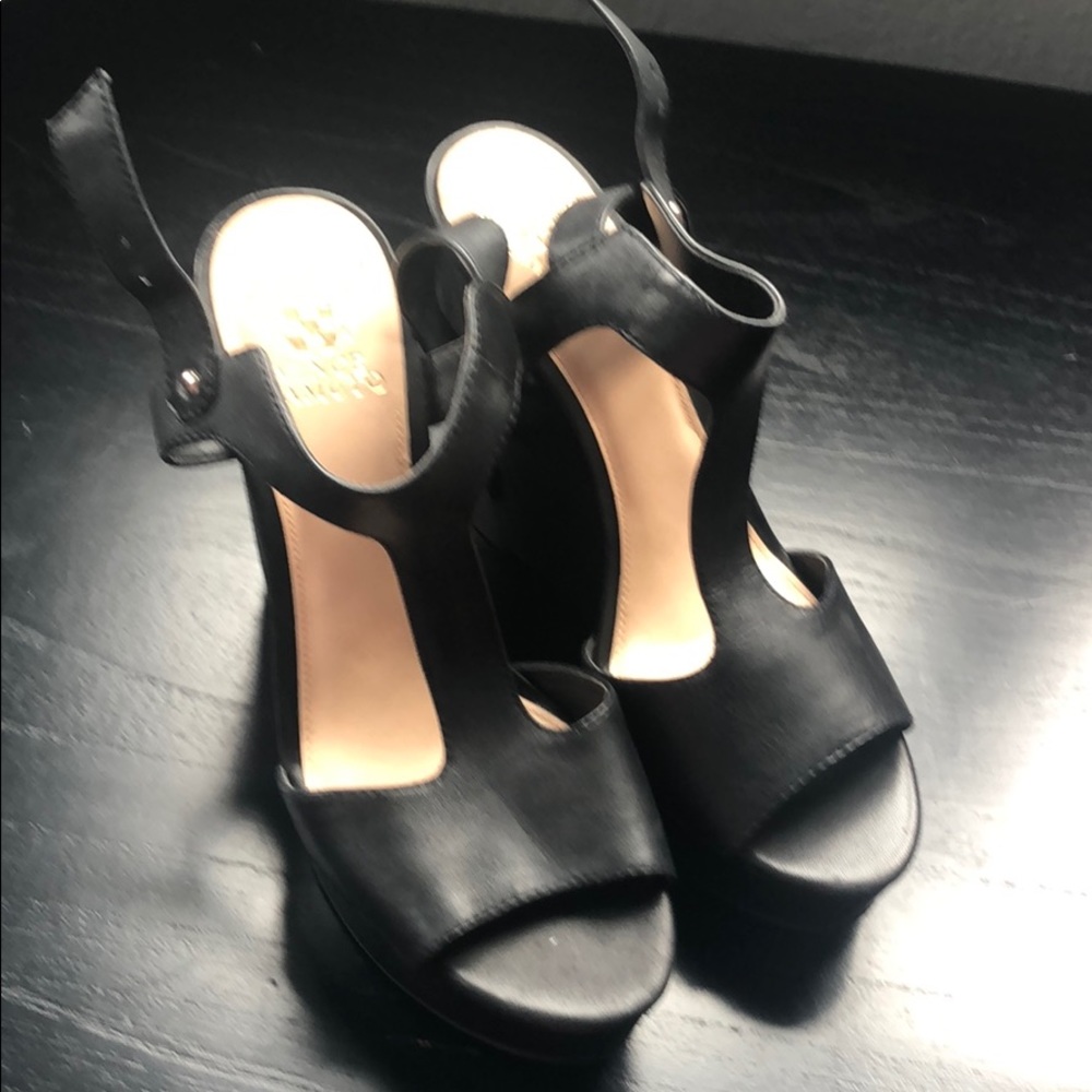 Vince Camuto Wedges